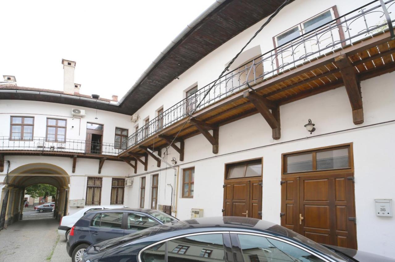 Virág Apartman Luxury Odorheiu Secuiesc Exterior foto